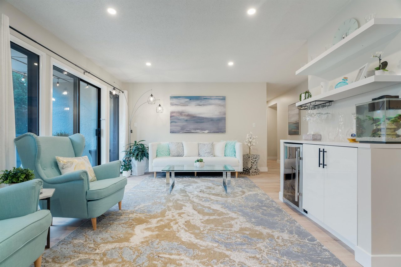 1-7305 Montecito Dr