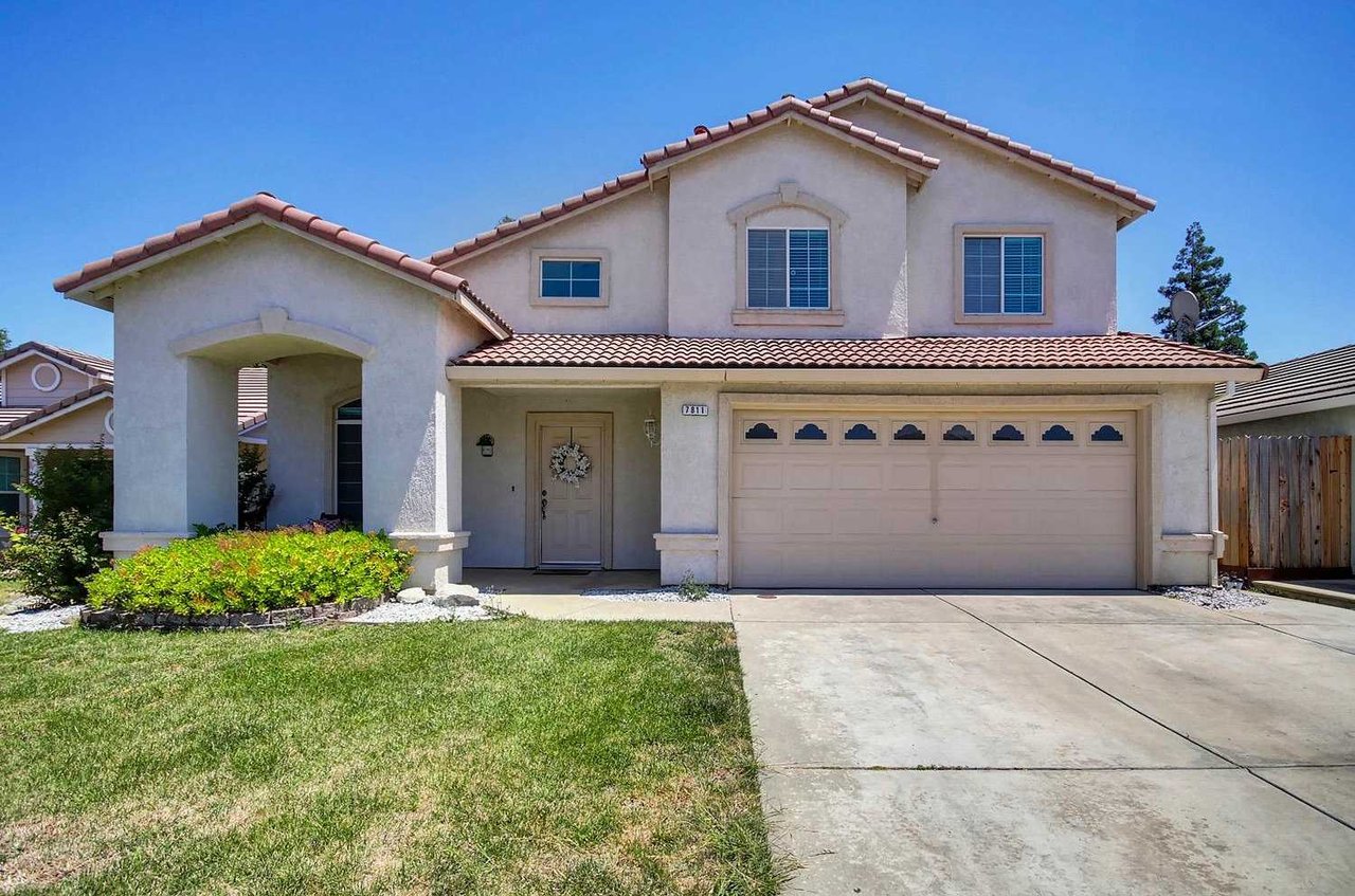 7811 River Otter Way