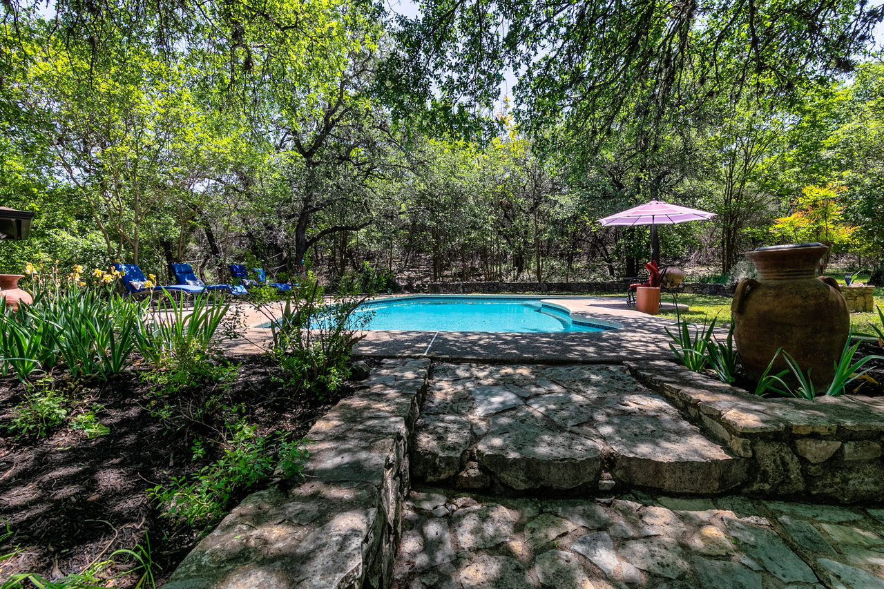 Updated, unrestricted Hillcountry Gem nestled in the Live Oak Trees