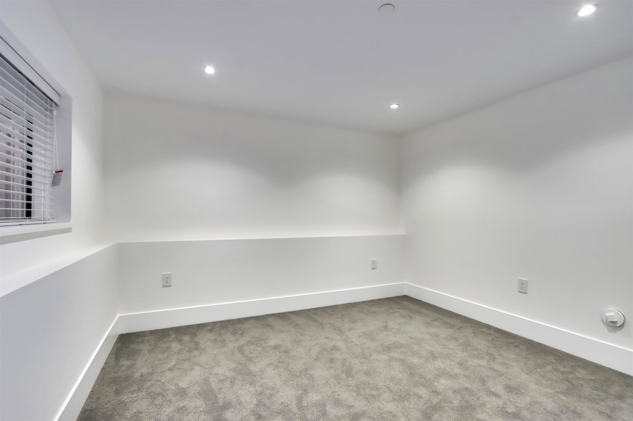 656 E 13th Avenue, Vancouver