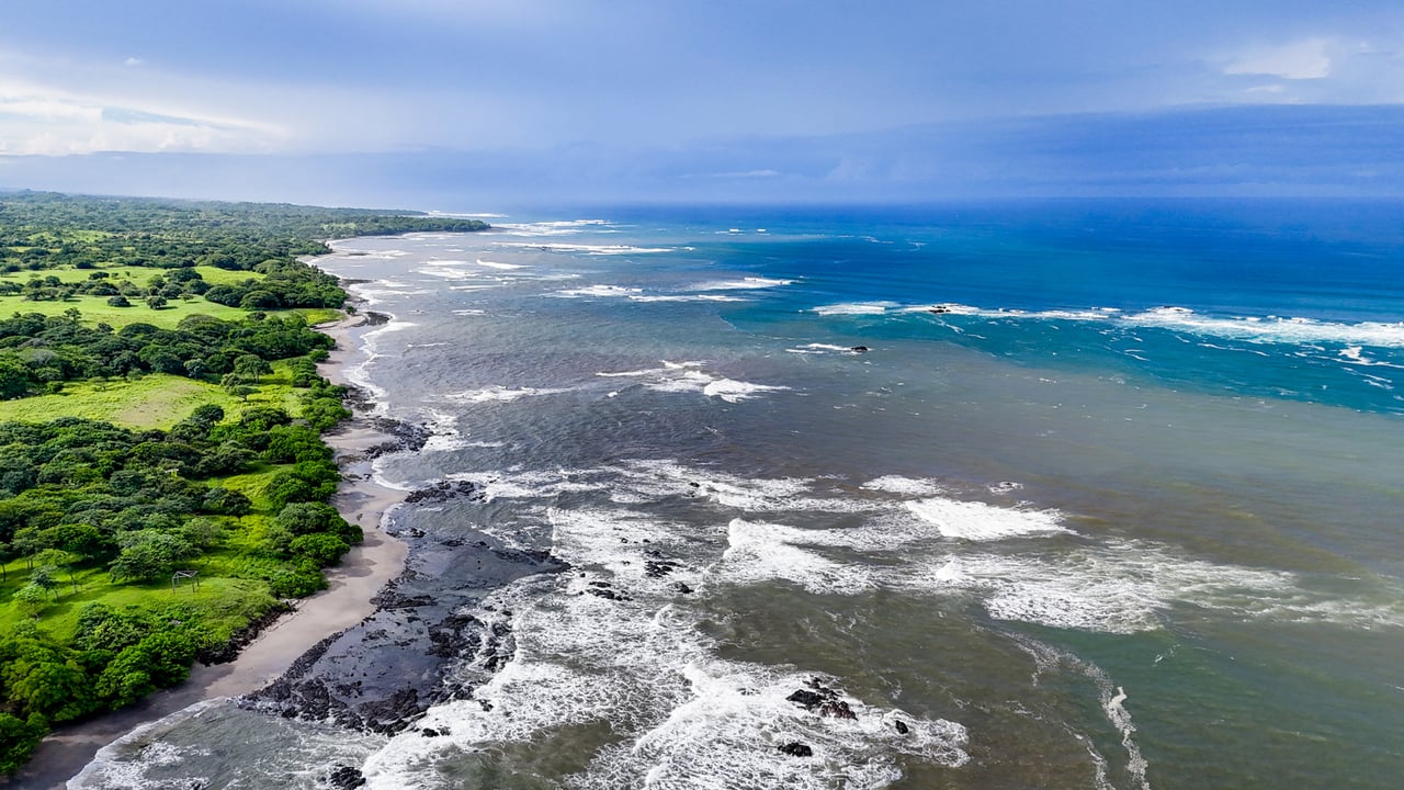 Titled Beachfront Development Lot, Tamarindo, Guanacaste
