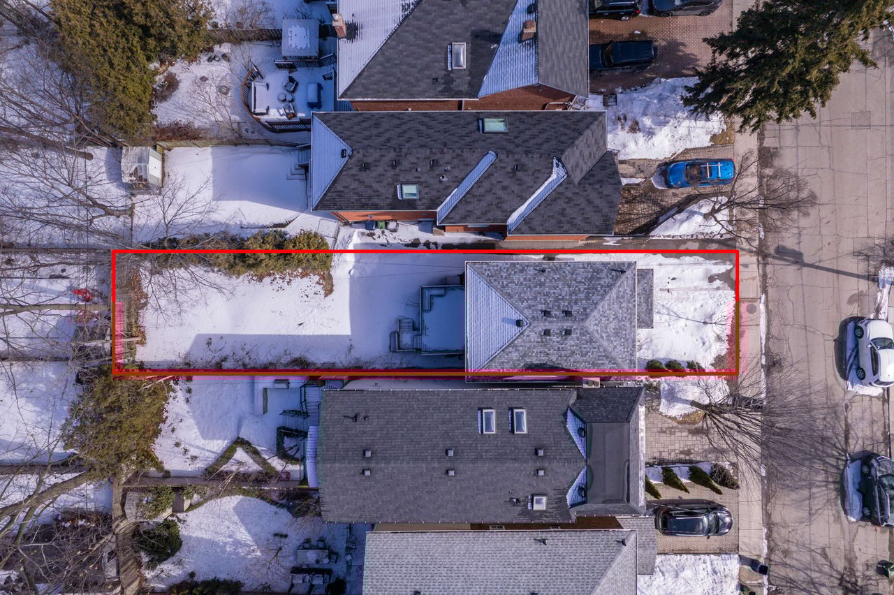 430 Manor Road East
