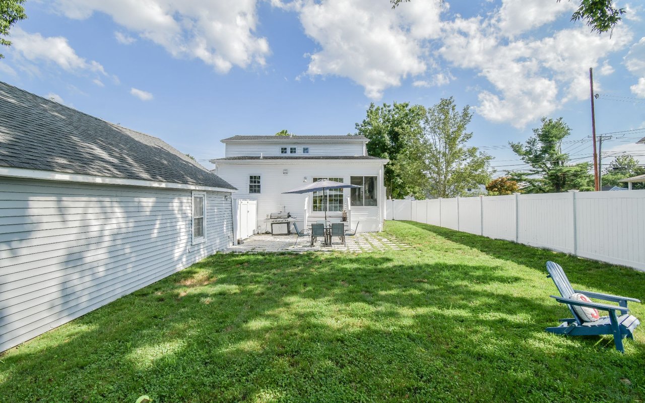 956 Oldfield Road