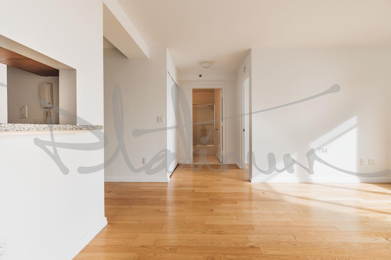 2 Gold Street, Apt 4411