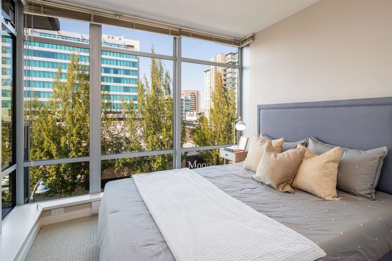 609-7888 Saba Rd