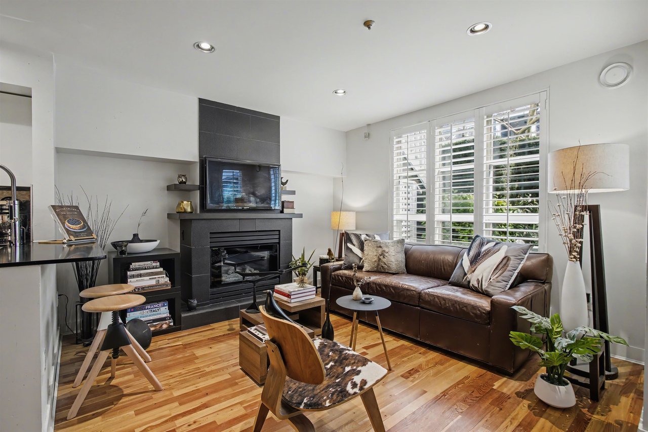 103-669 W 7th Ave