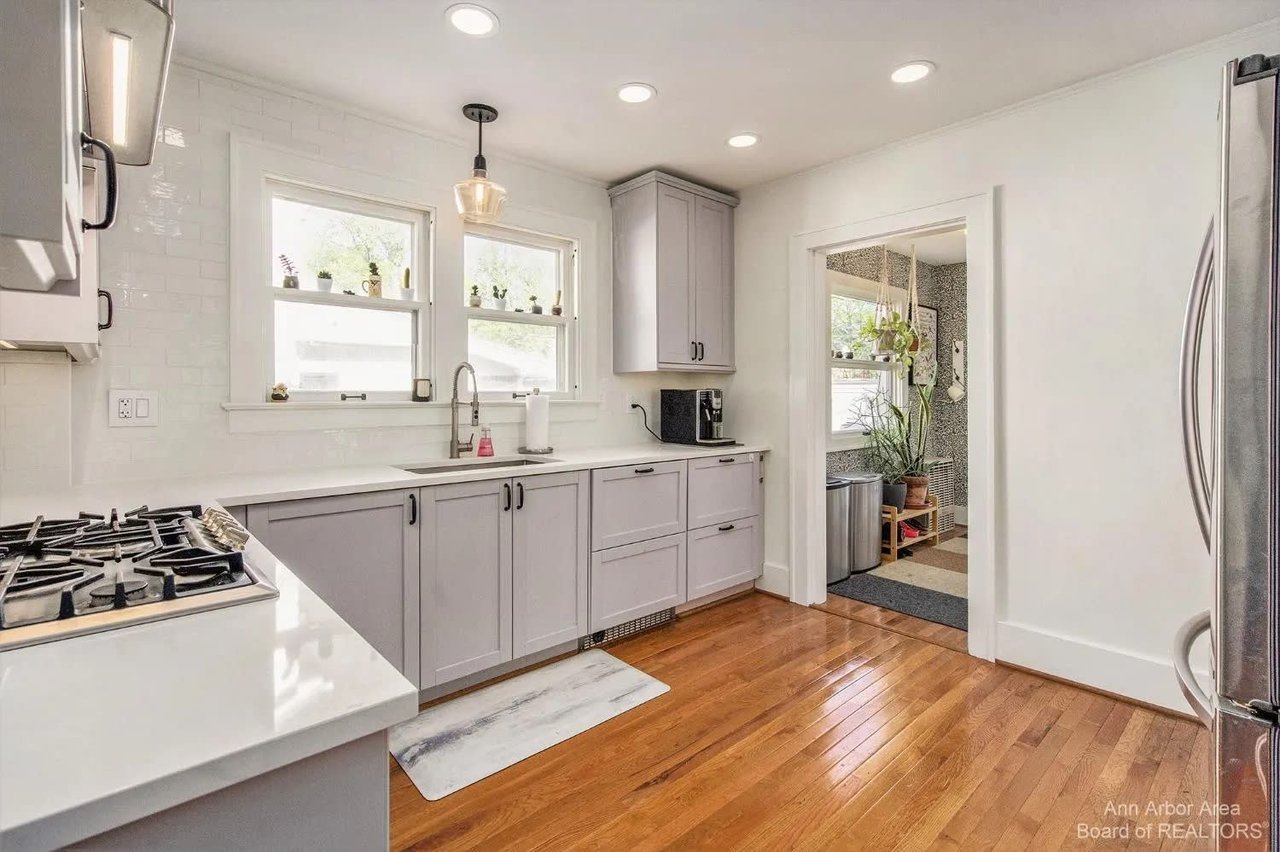 1309 Henry St, Ann Arbor, MI 48104