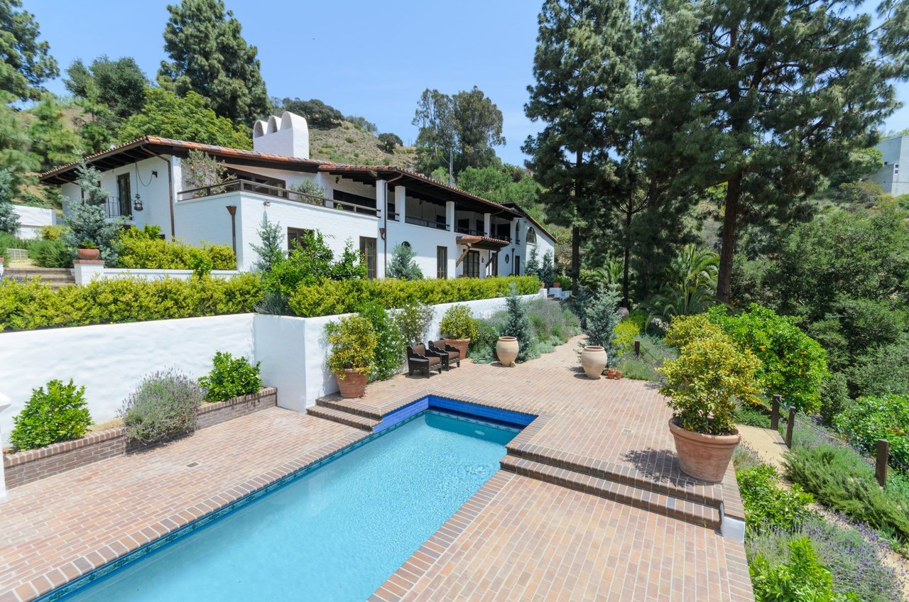 The Howard Wilson House, 1968 :: Wallace Neff, Architect