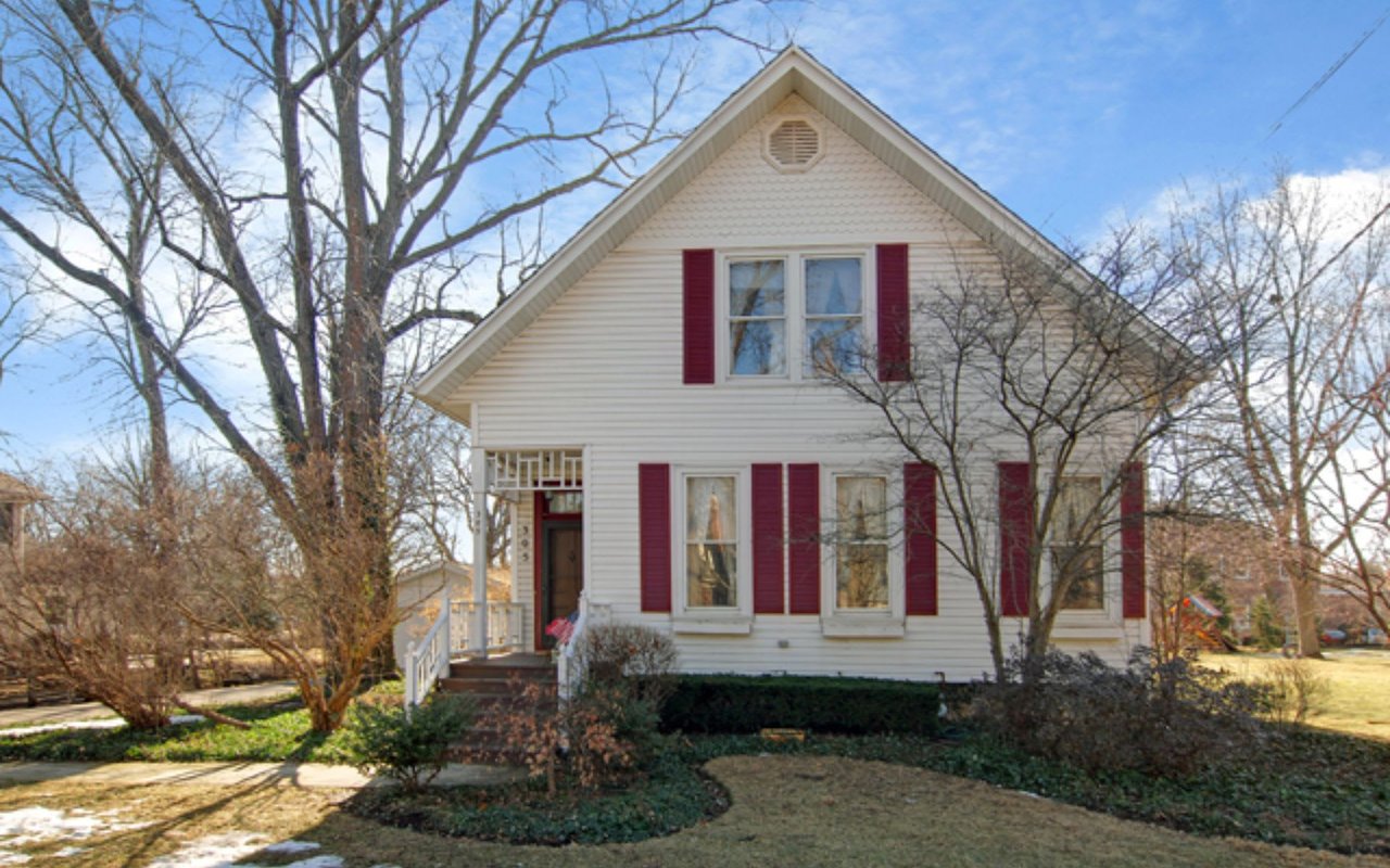 The Cub House – A Fun House since 1887 "Talk of the Town"