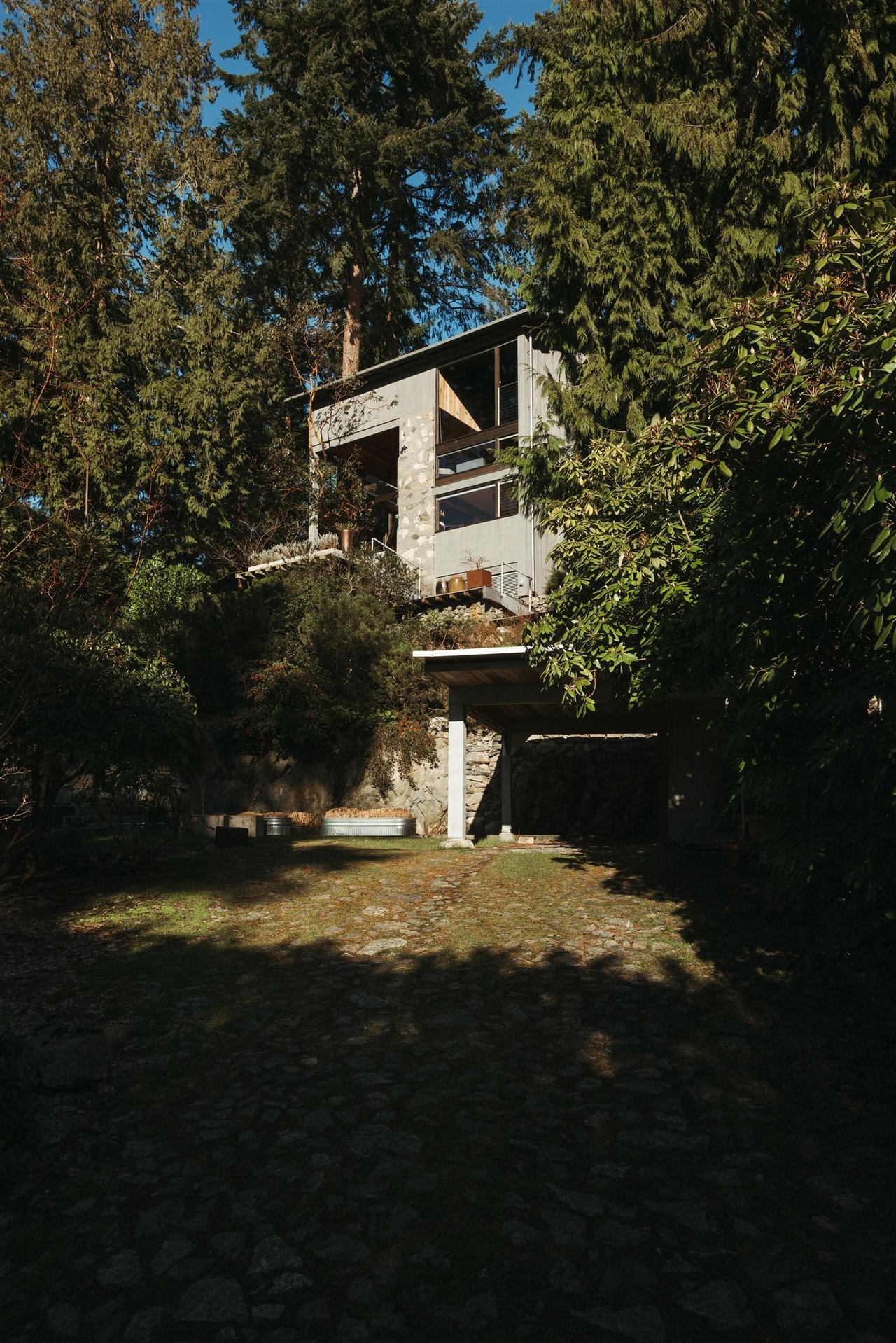 5757 Telegraph Trail, West Vancouver