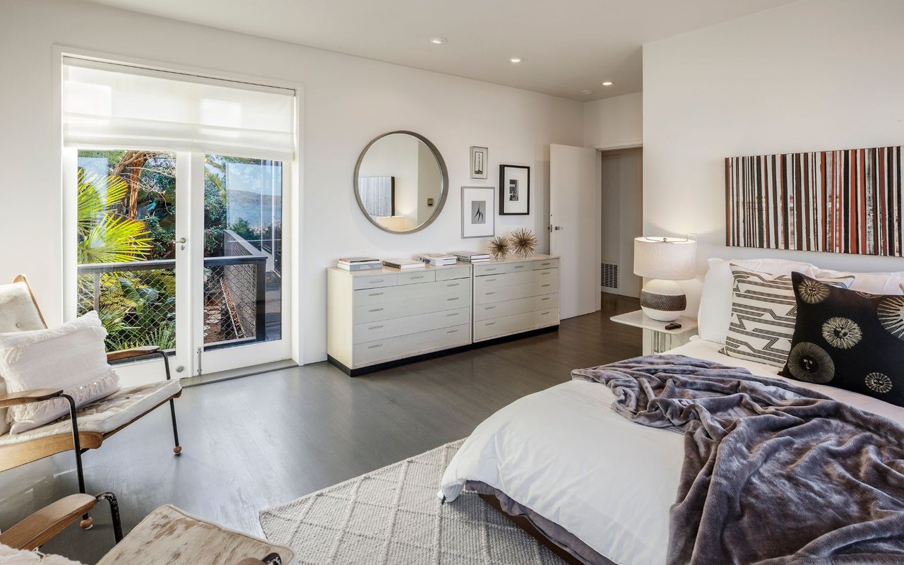 William Wurster-Designed Bay-View Home