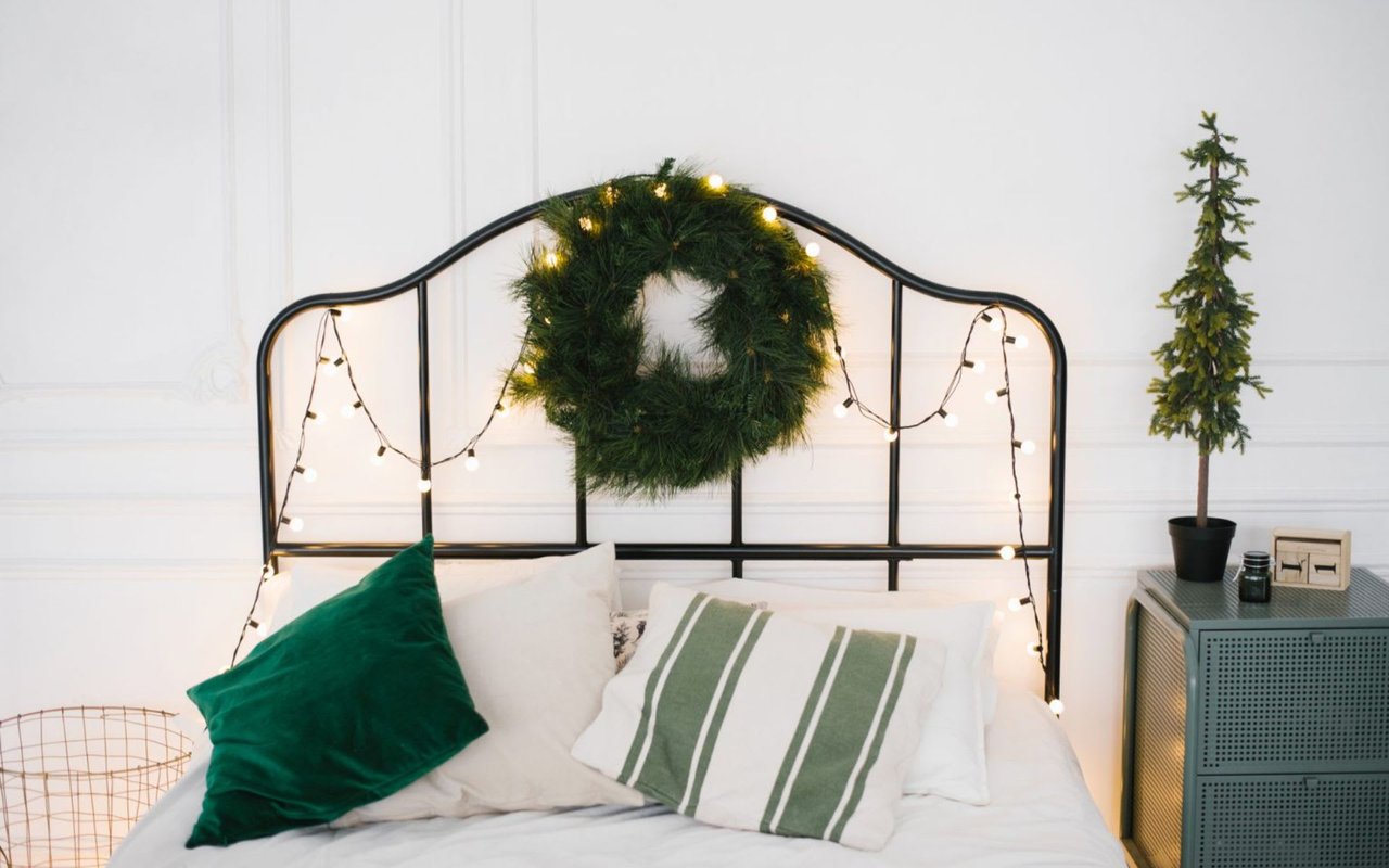 Cozying up Your Home for the Holidays: 6 Easy Tips