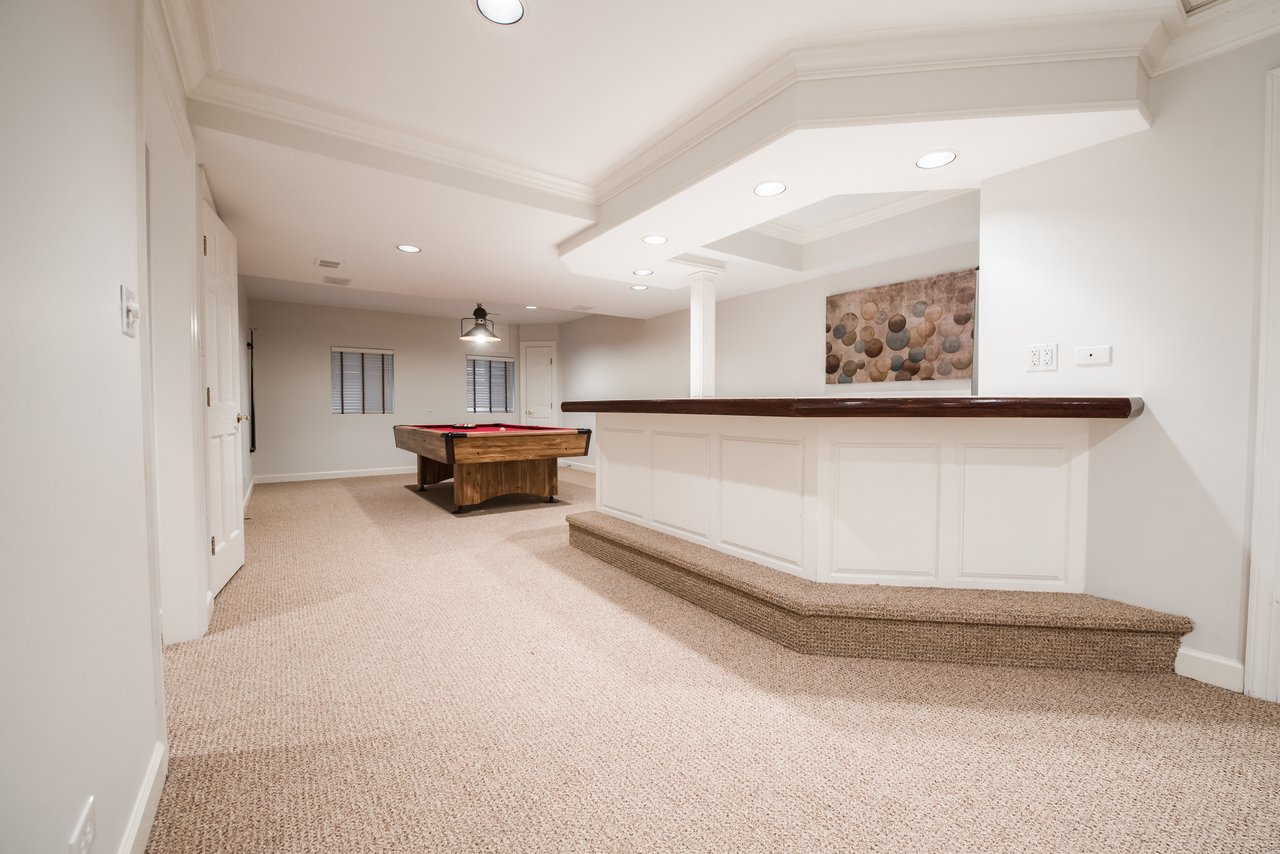 Experience Luxury Living In This Stunning Home