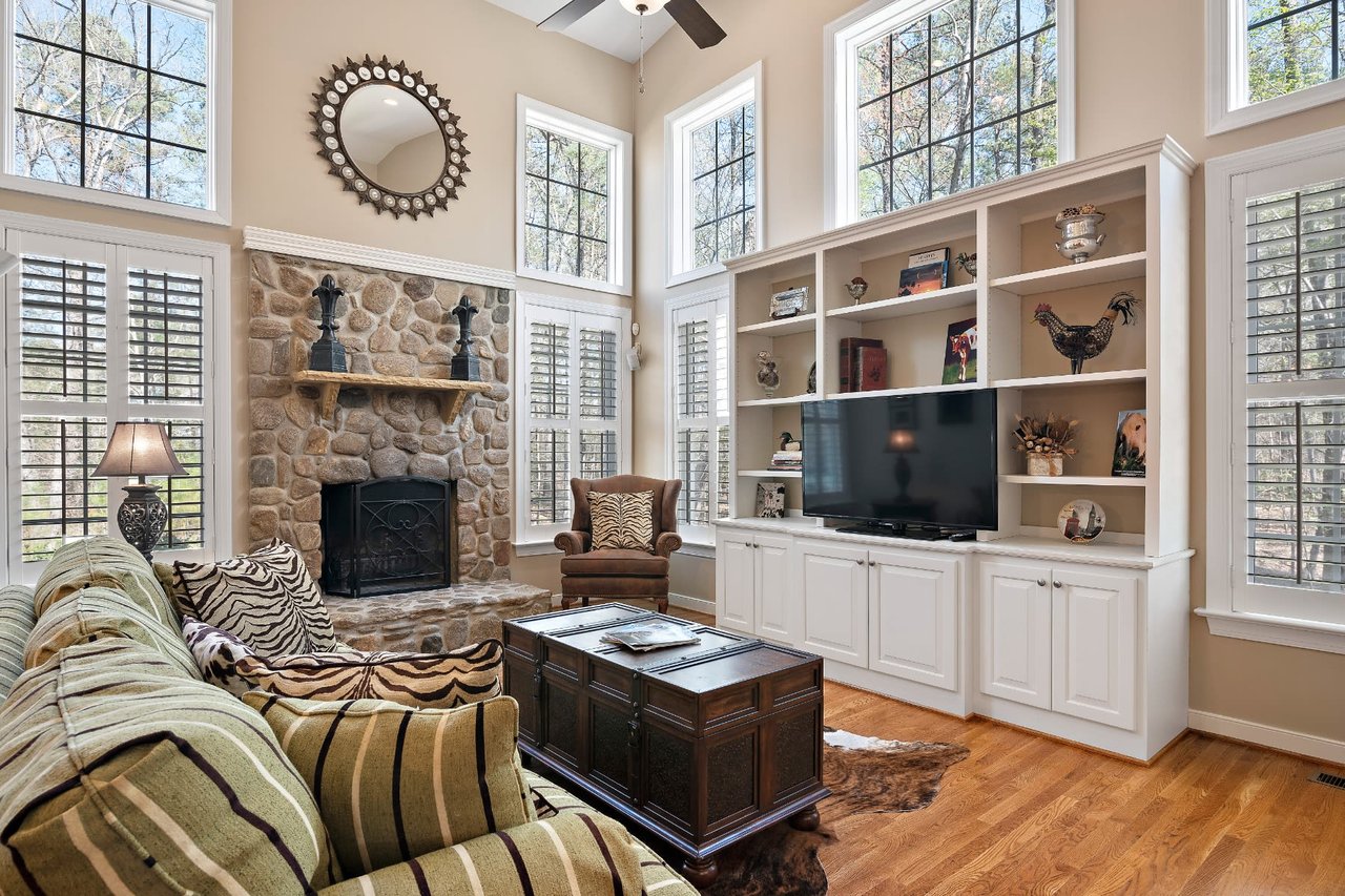 3731 Riverdowns North Drive