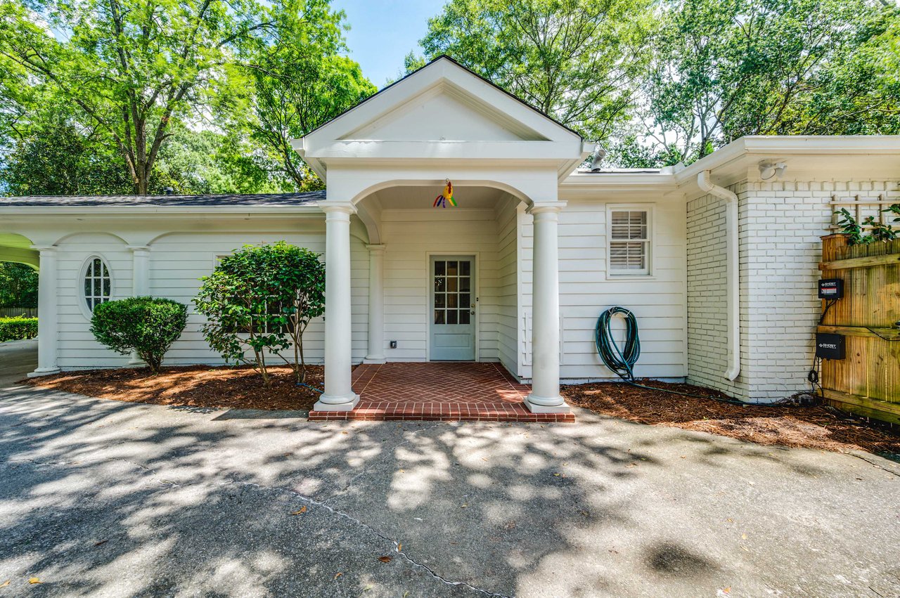 311 Broadland Rd NW