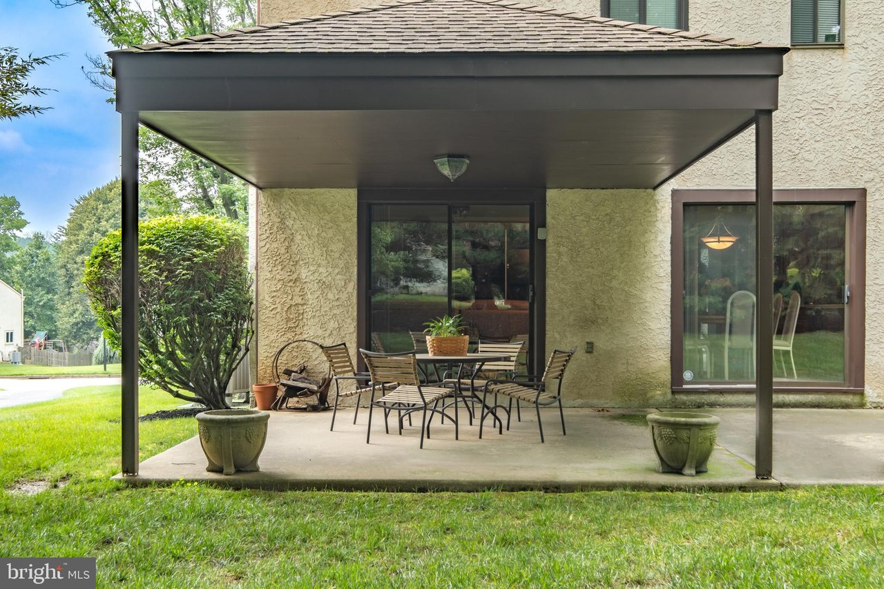 31 Lynne Cir