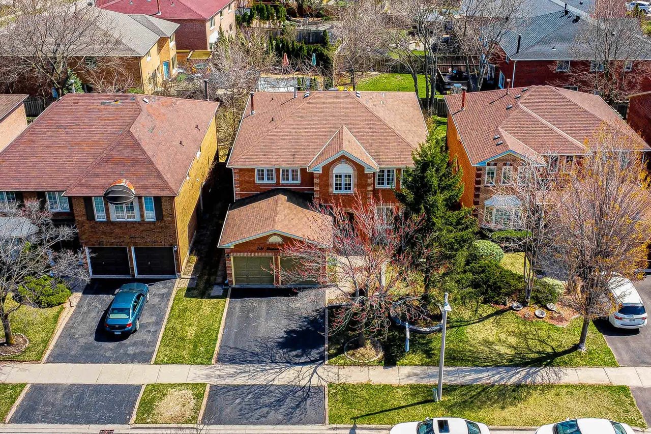2184 Lumberman Lane