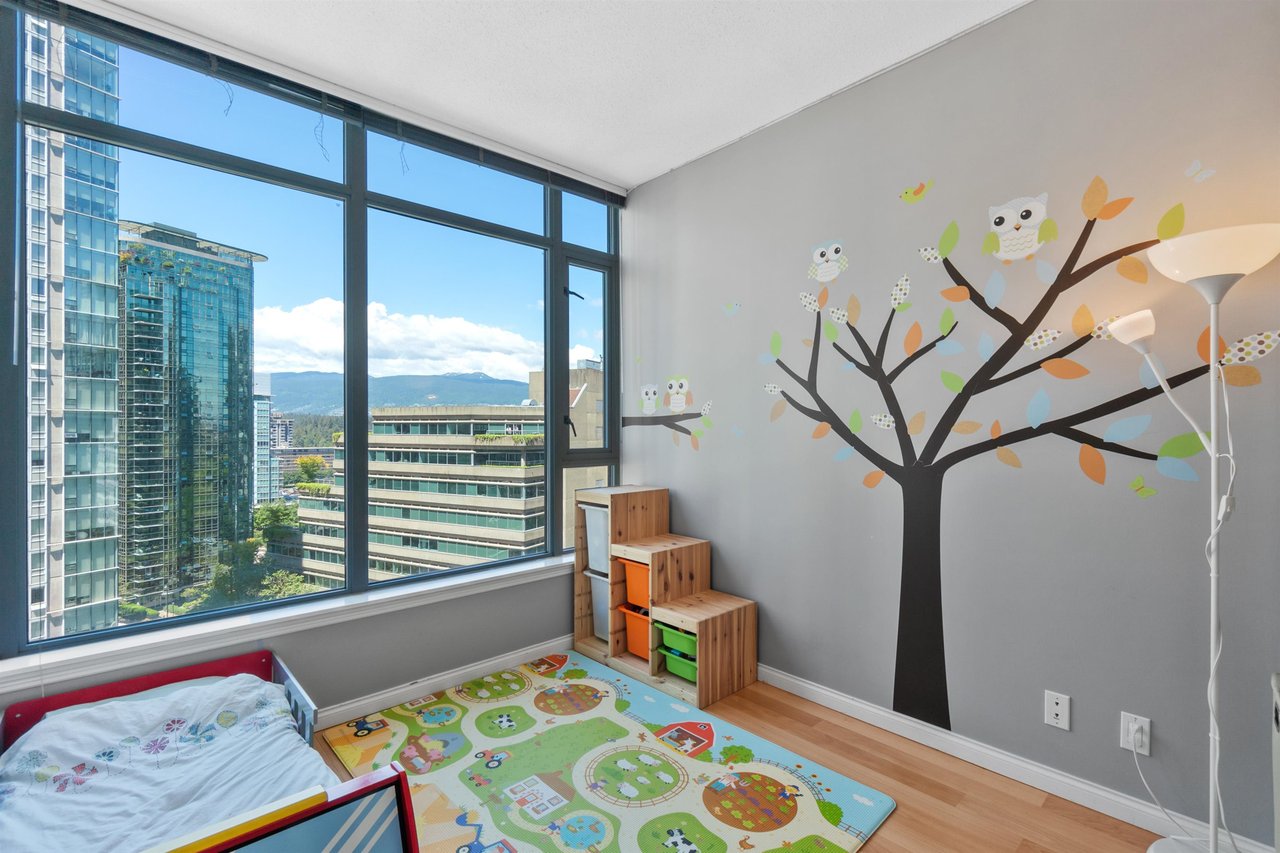 1004-1211 Melville Street, Vancouver