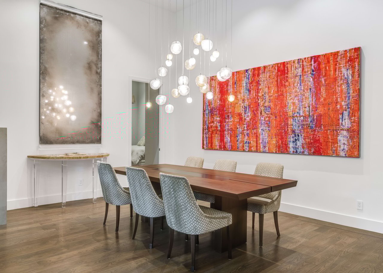 Dining Room image 9