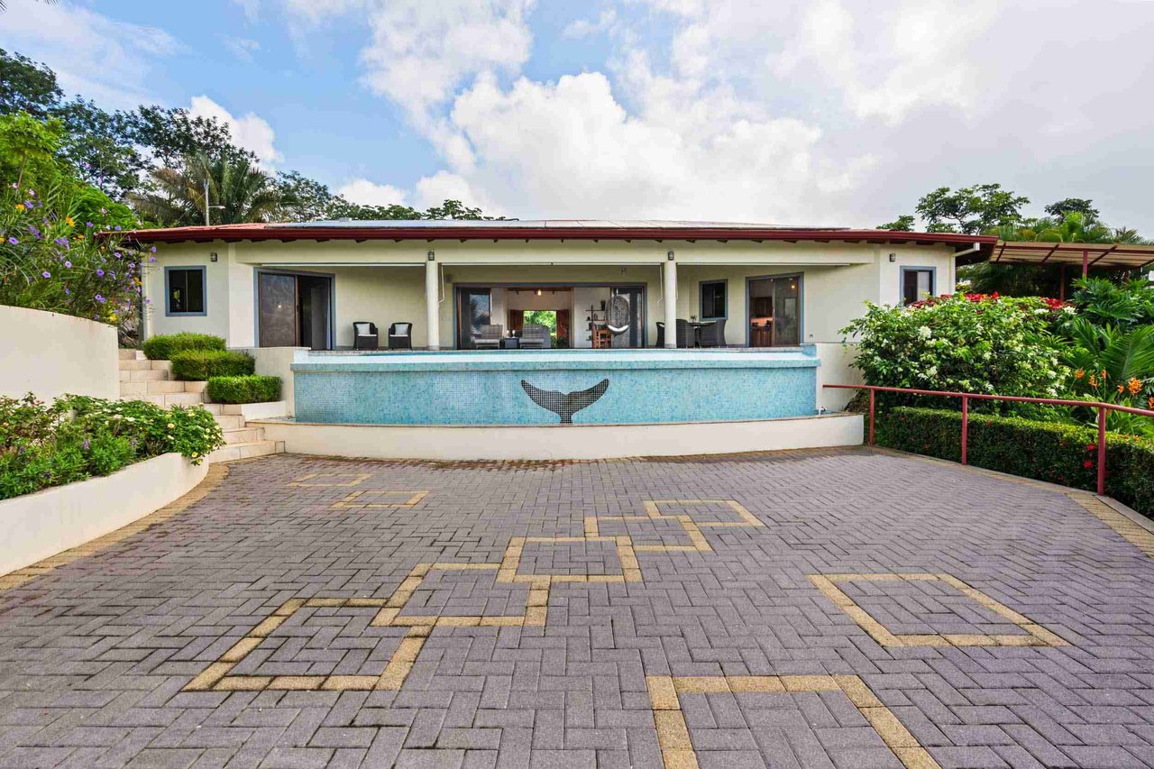 Luxurious Home with Great Outdoor Living Space and Incredible Panoramic Valley & Ocean Views in Chontales near Ojochal Costa Rica