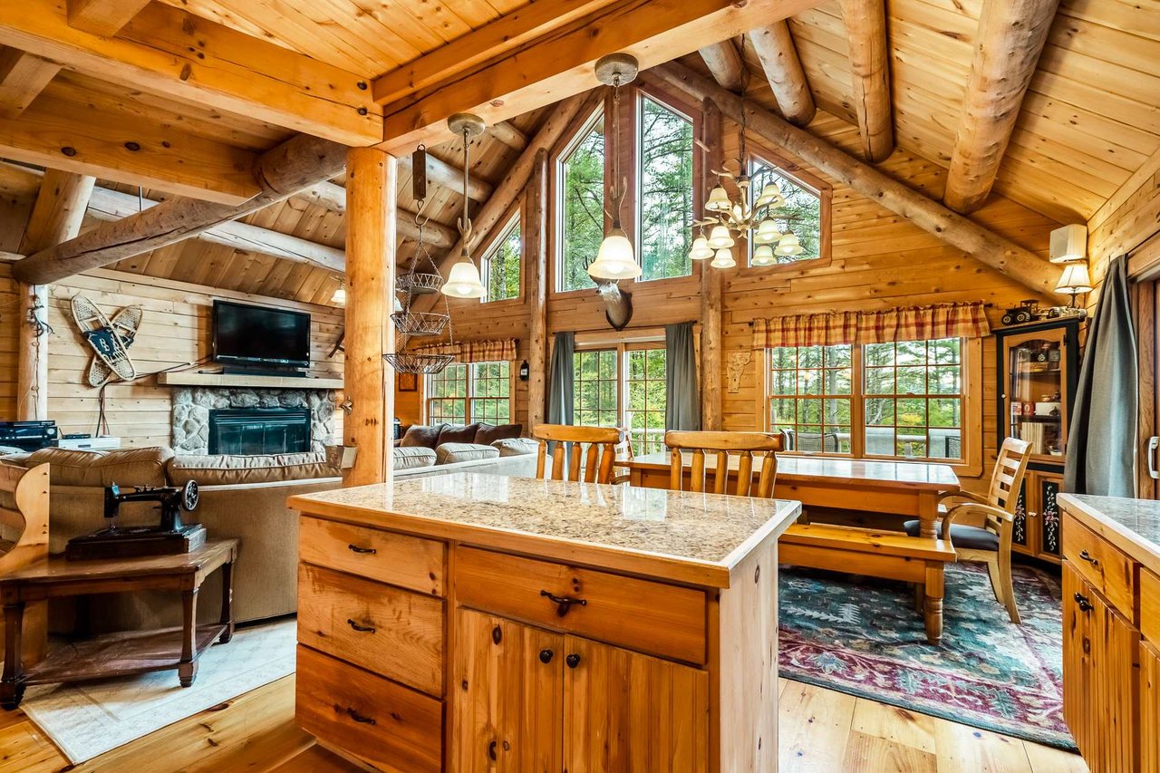 Townshend Log Home