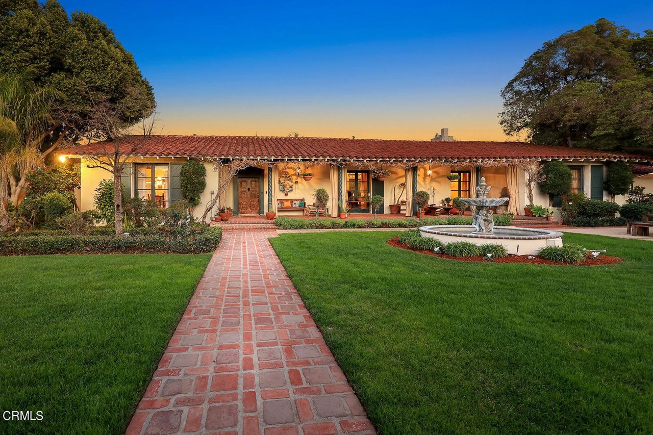 CASA BONITA IN ALTADENA