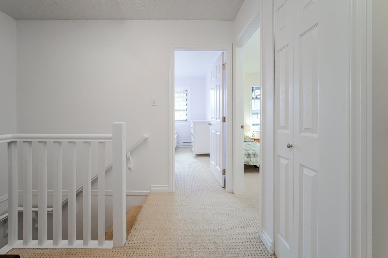 28-3851 Blundell Rd