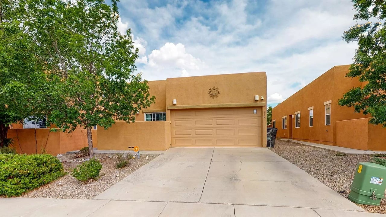 152 Carson Valley Way