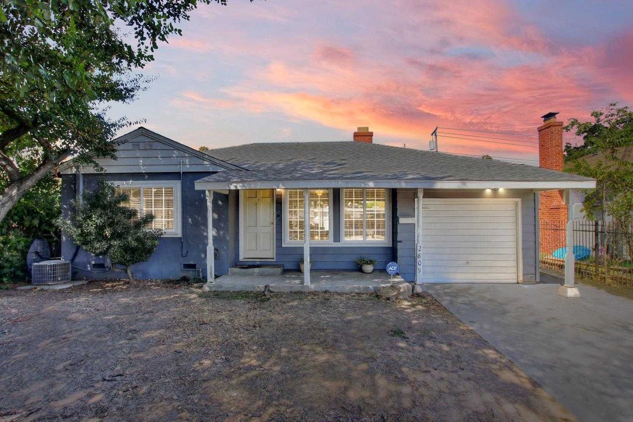 2809 Janette Way