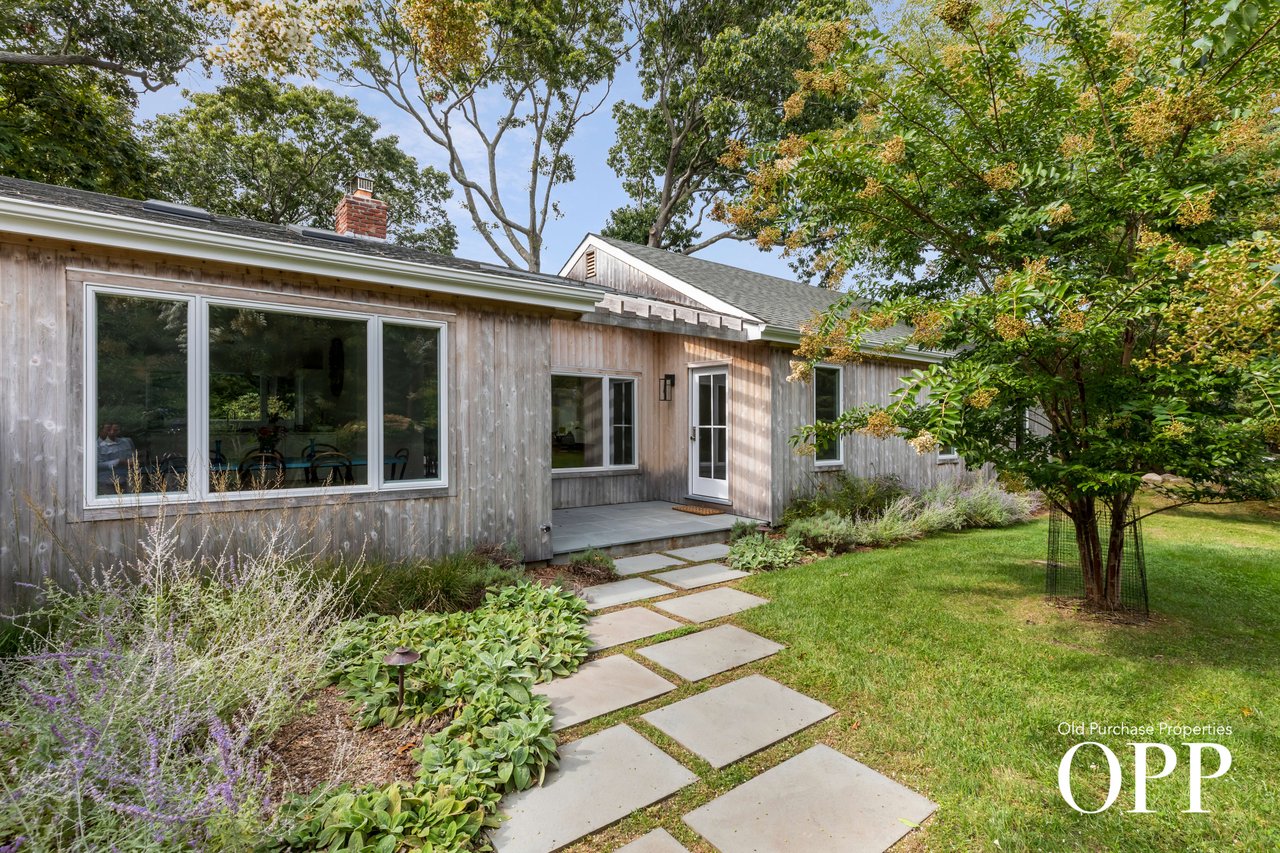 IMPECCABLE HOME IN PRIME LOCATION