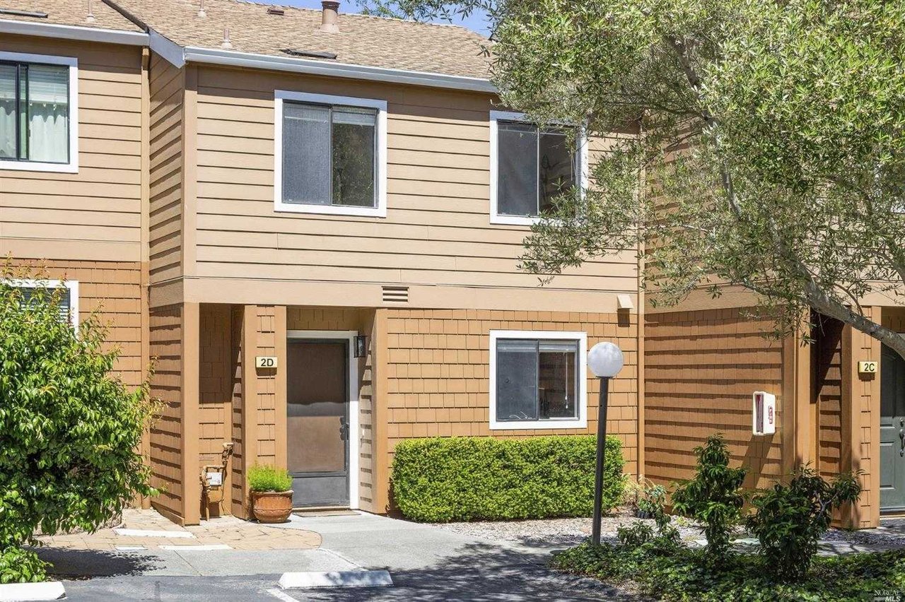 2 Park Crest Court Unit D