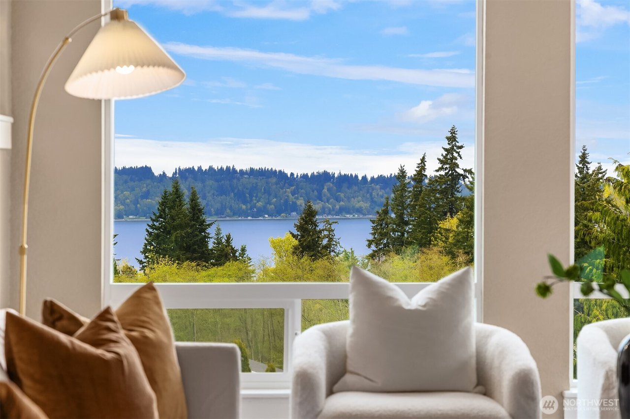 10612 MacArthur Lane, Mukilteo