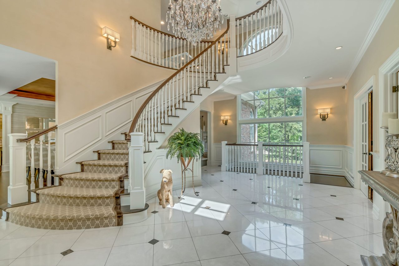 33 West Church Road