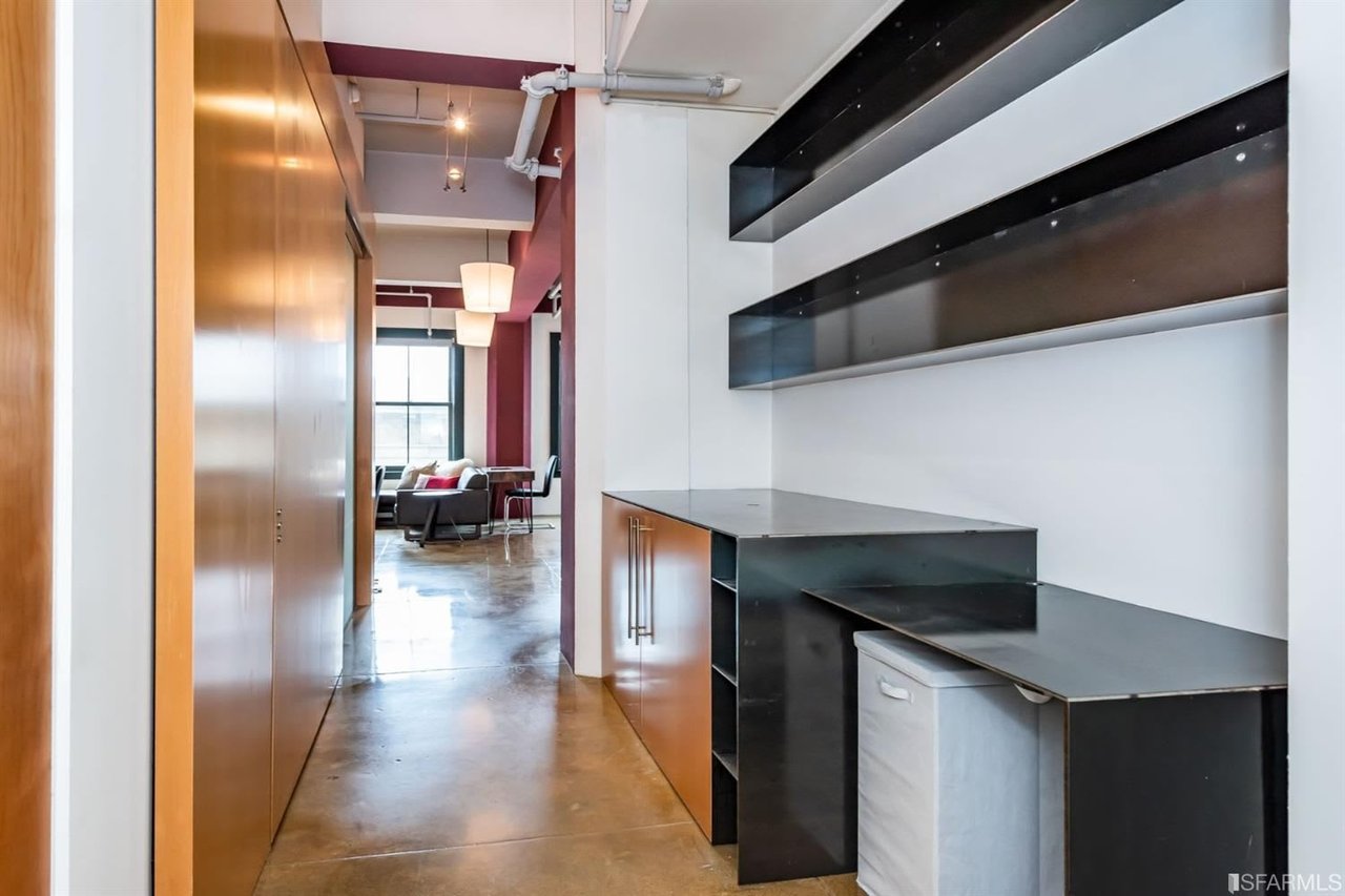 2 Mint Plaza, #406