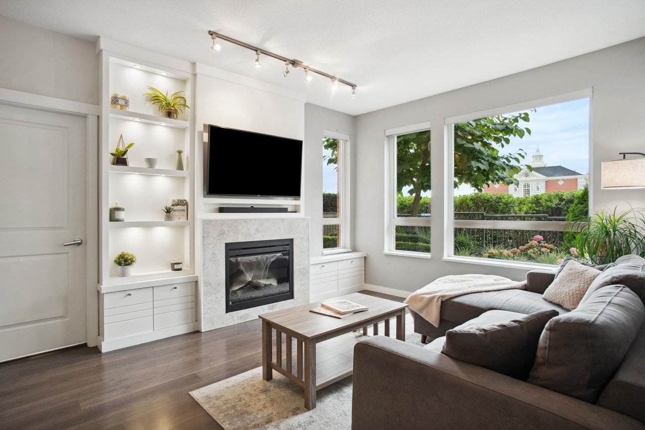 103-717 Chesterfield Ave