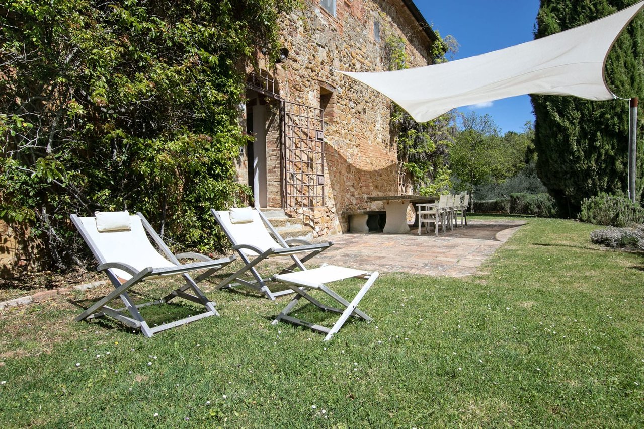 TENUTA RUSTICHELLO “Superb property for sale in the municipality of Montalcino” 