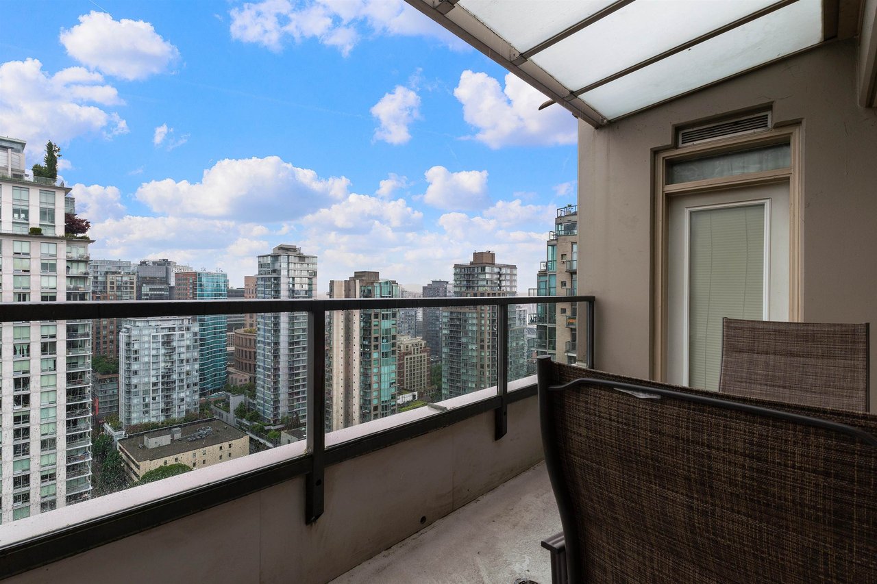 3003-969 Richards Street, Vancouver