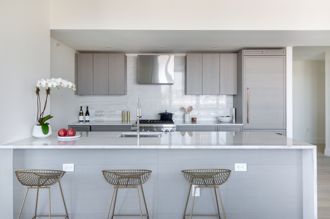 1399 Park Ave, Apt 20/21A
