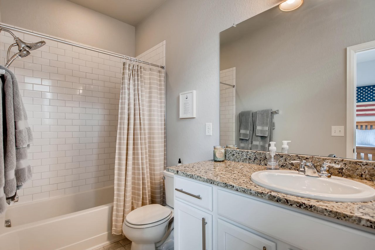 4260 E Warren Avenue Unit #5
