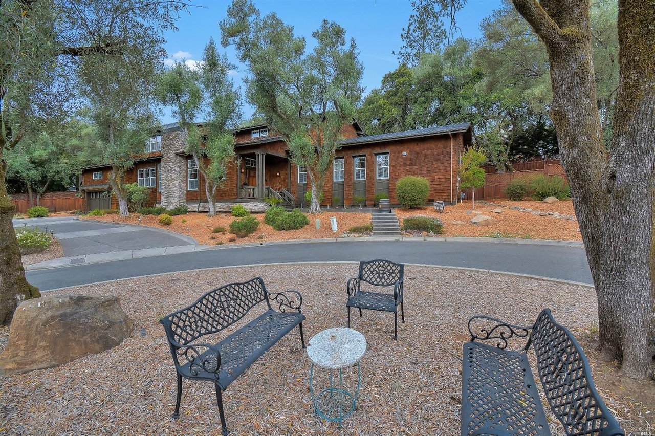 824 Olive Glen Ct