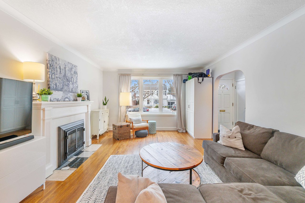 10 Kingslea Gardens