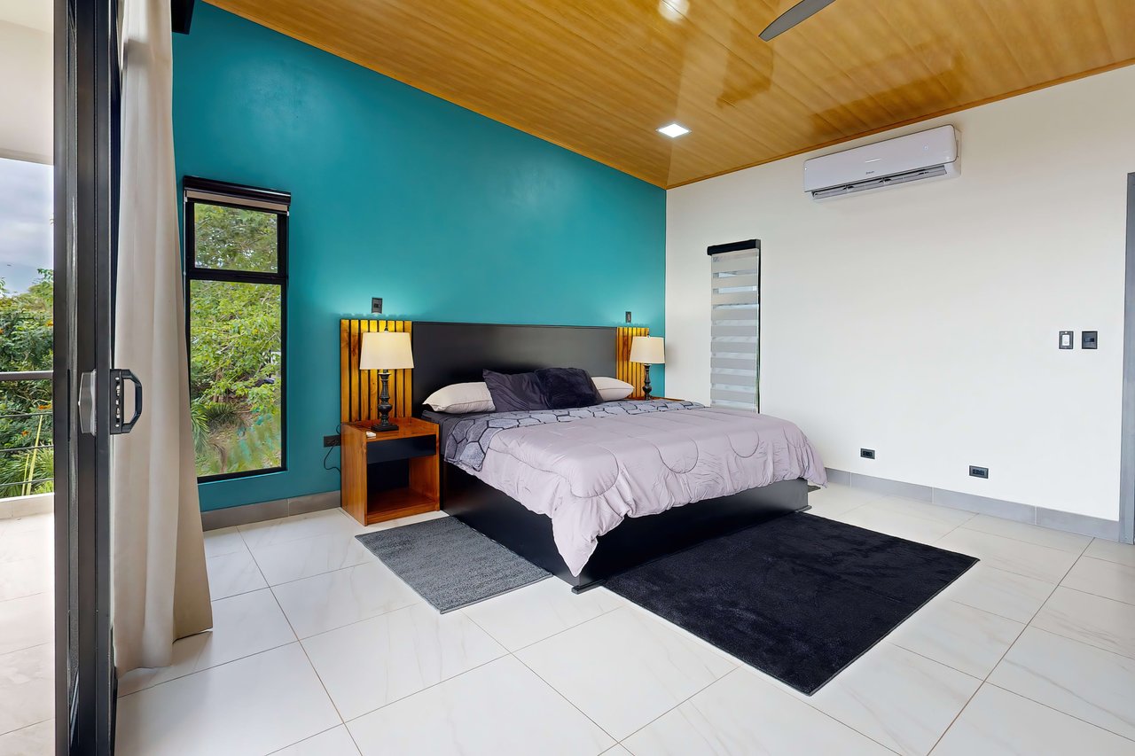 Casa Palma, Brand New Luxury 3 bedroom, 4 bathroom home with Amazing Sunset View in Quepos