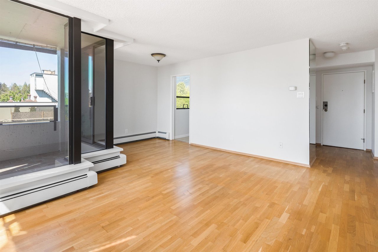 803-1737 Duchess Ave