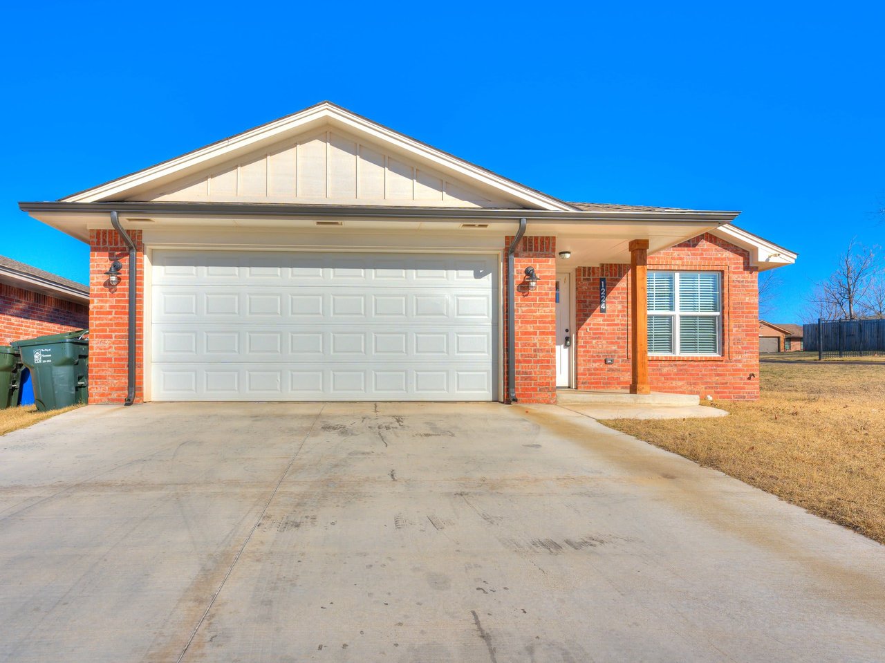 1218 Kingston Rd 