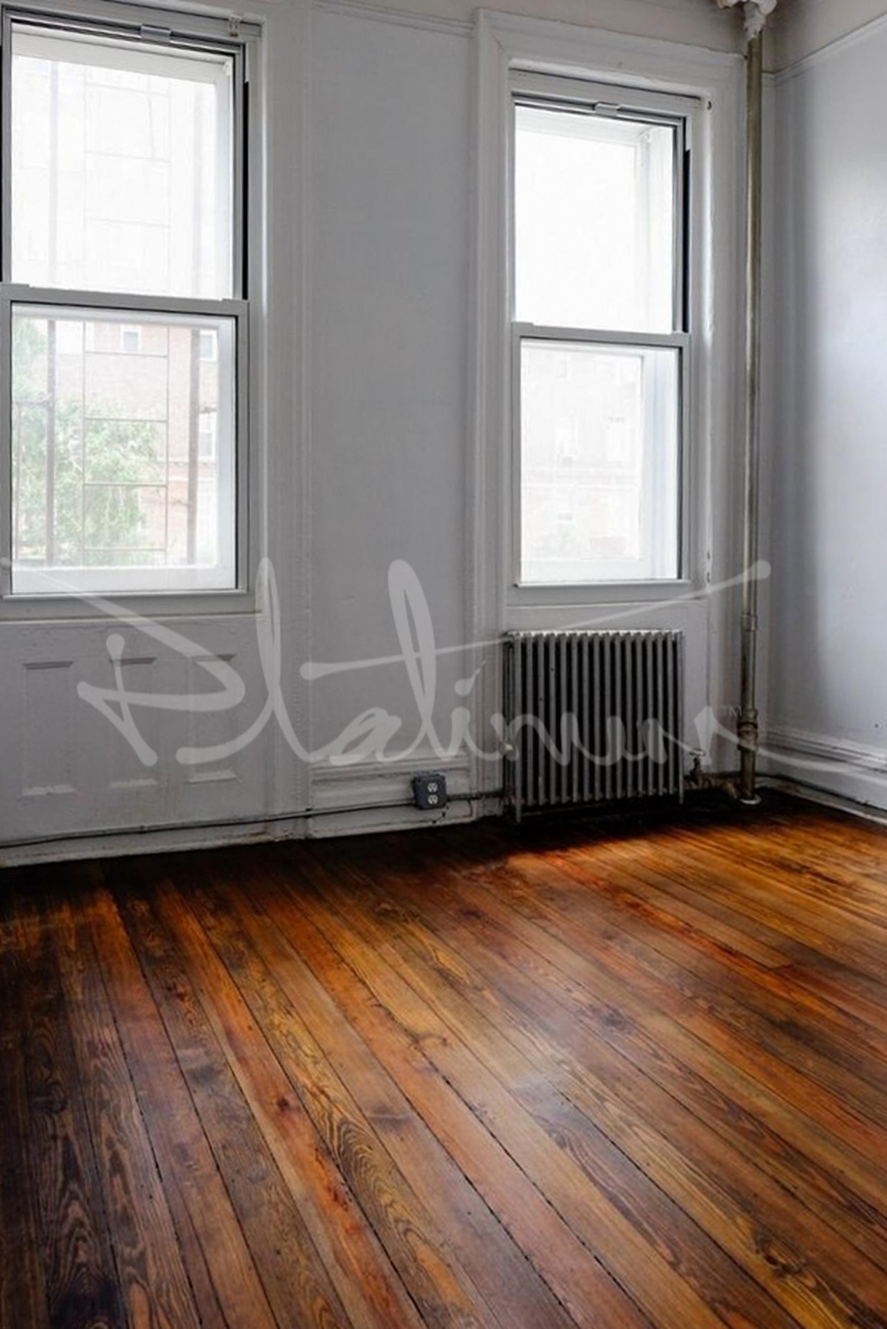 615.5 Hudson Street, Apt 14