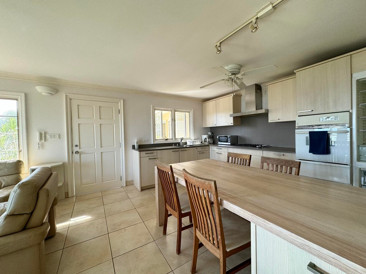 862 Little Mountain 1 Bedroom Apartment