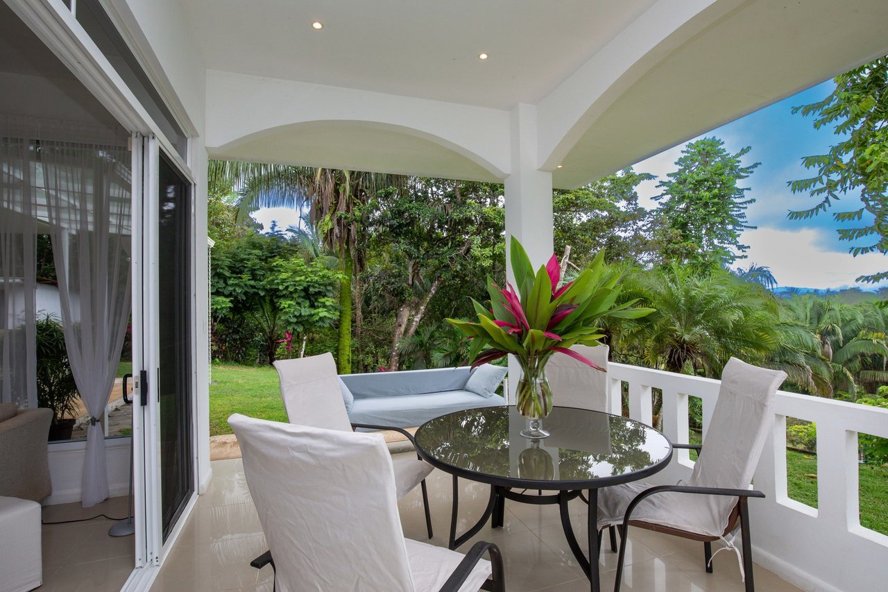 Ocean View Infinity Pool Home, Manuel Antonio, Puntarenas