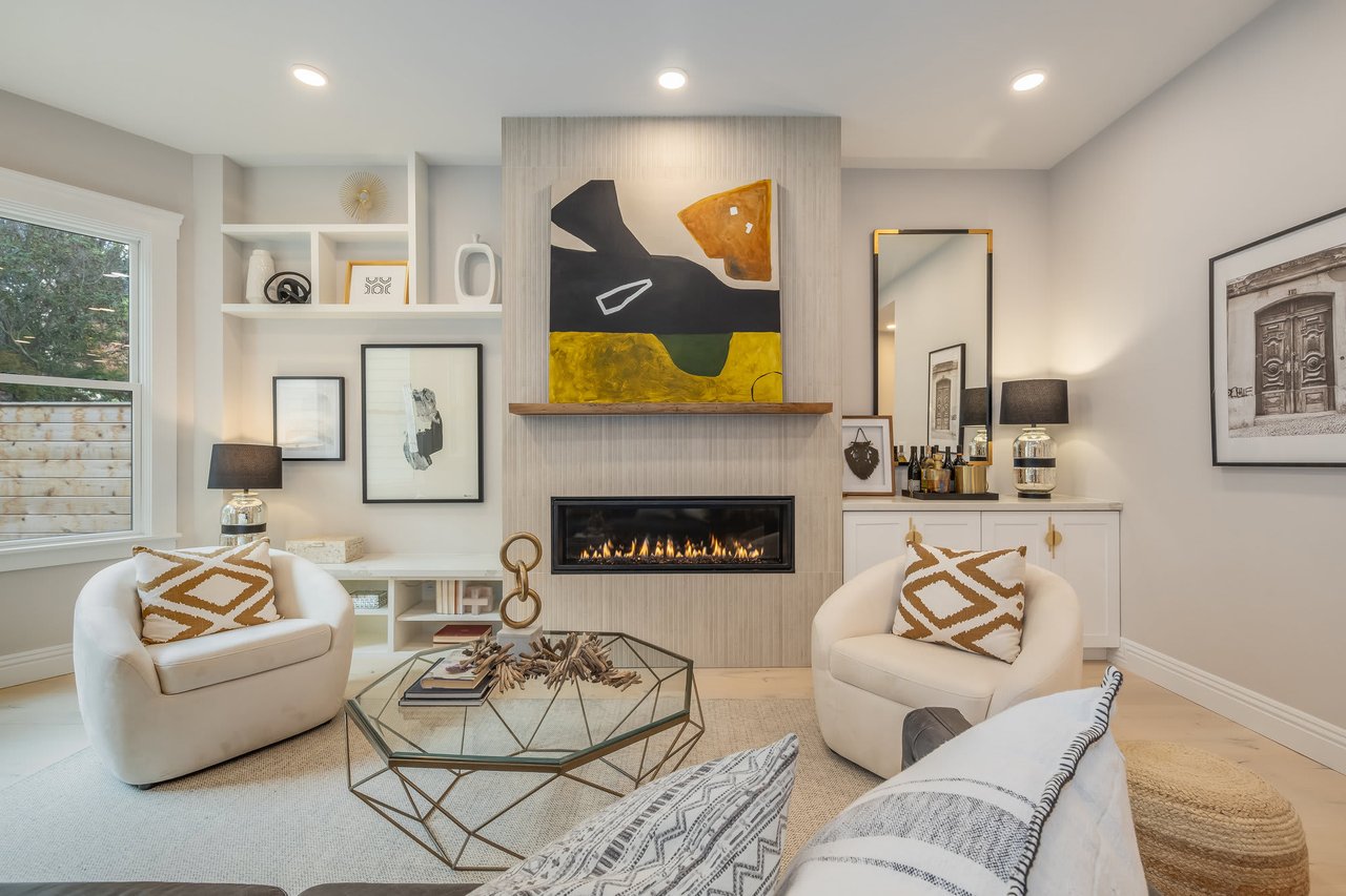 111 Pierce St
