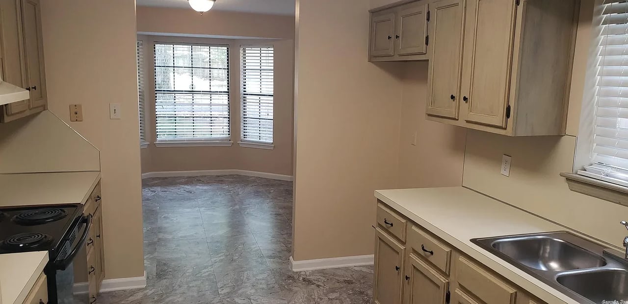 12605 Timber Hill Dr