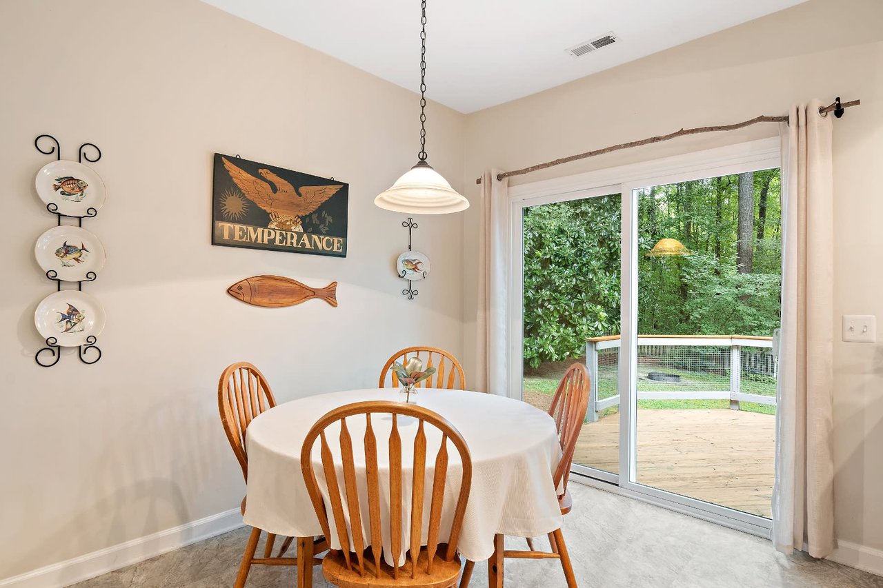 2905 Cove Ridge Road